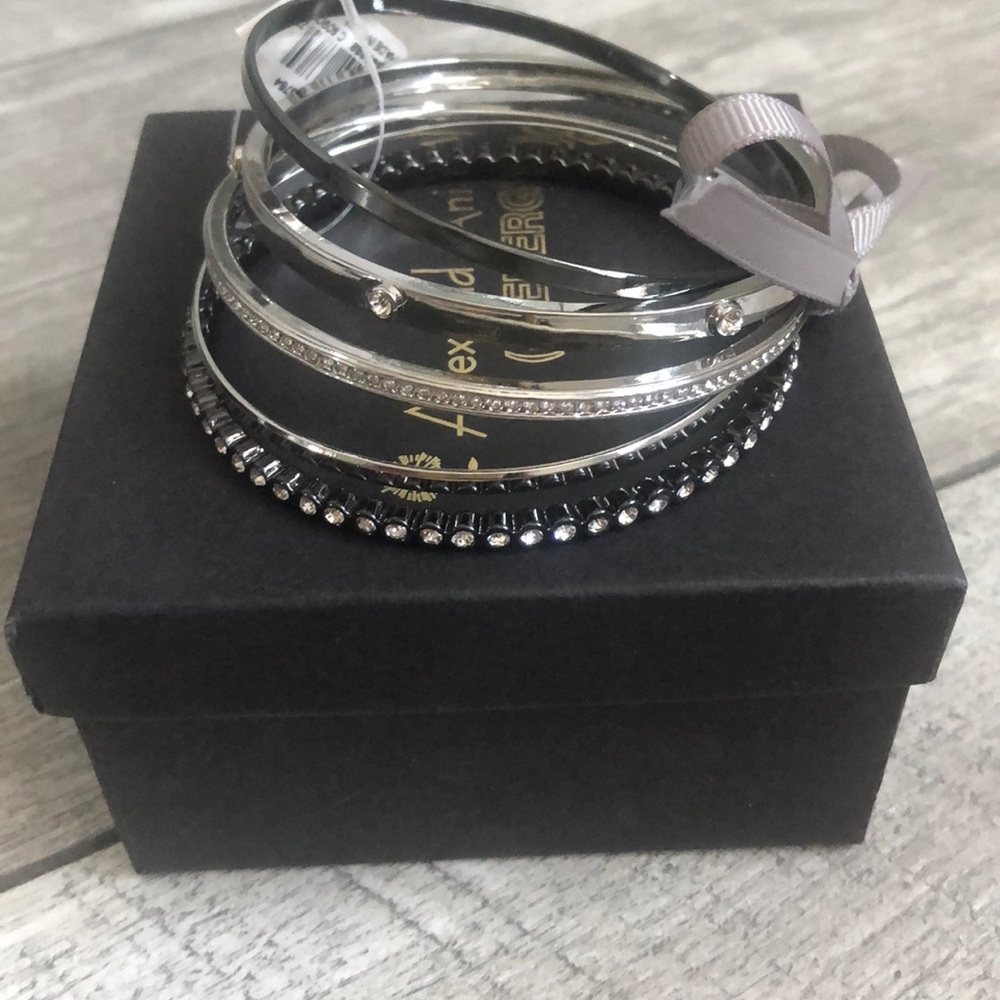 Set of bracelets from Loft